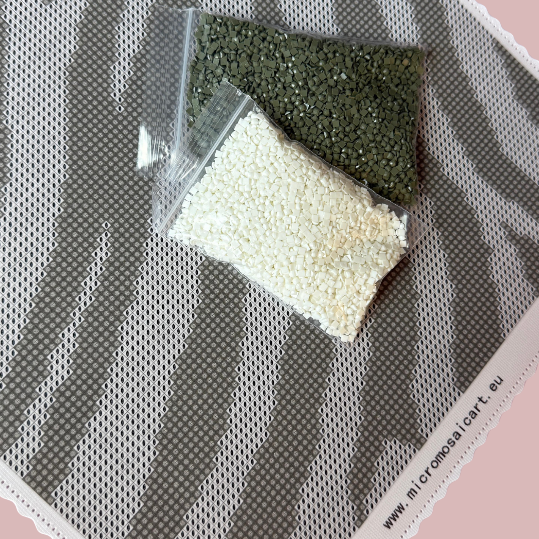 Micromosaicart Panel Zebra Taupe Grey, perfekt für Taschenklappen von Bags&Pieces und Accessoires, für kreative DIY Projekte mit Diamond Painting