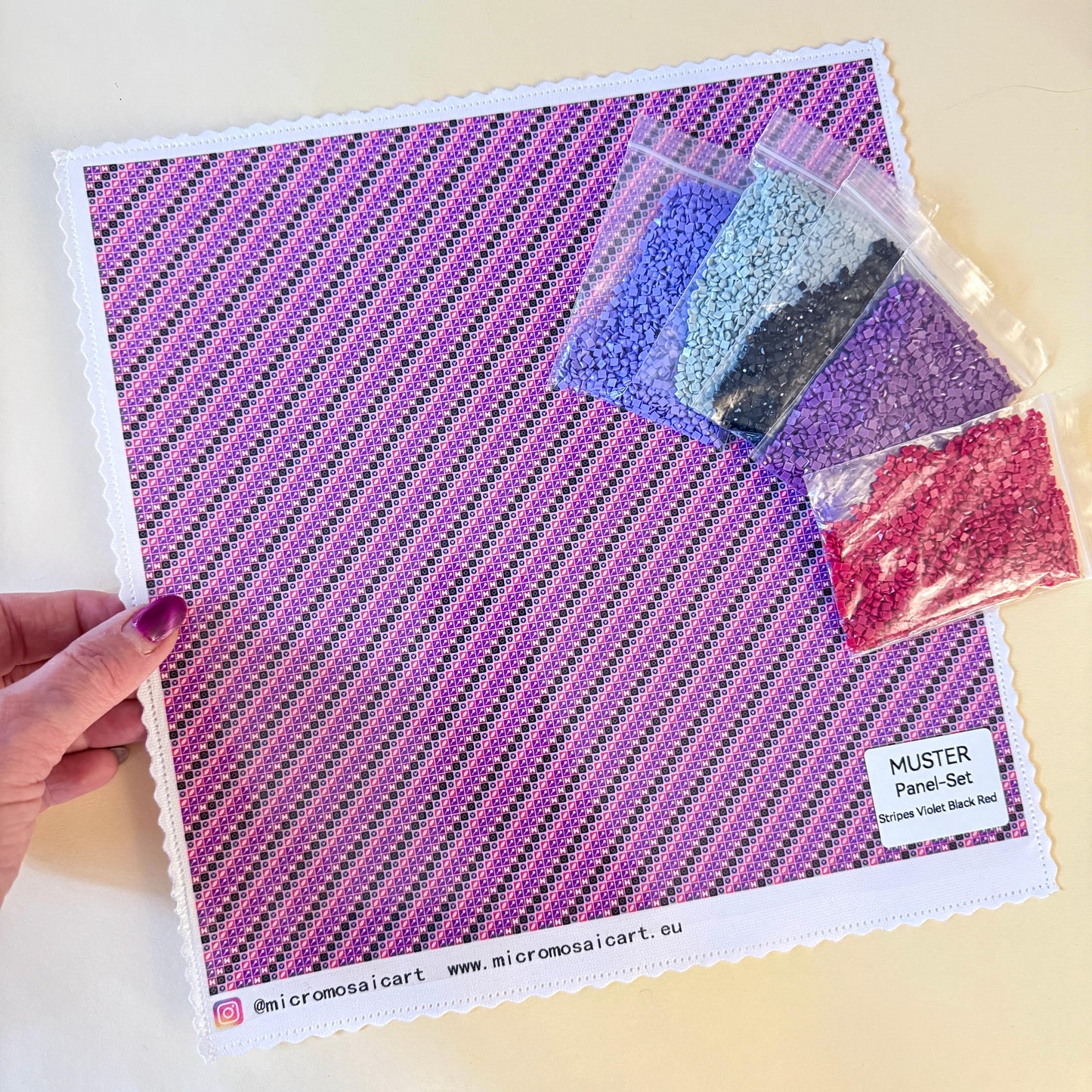 DIY DESIGN PANEL | Streifen